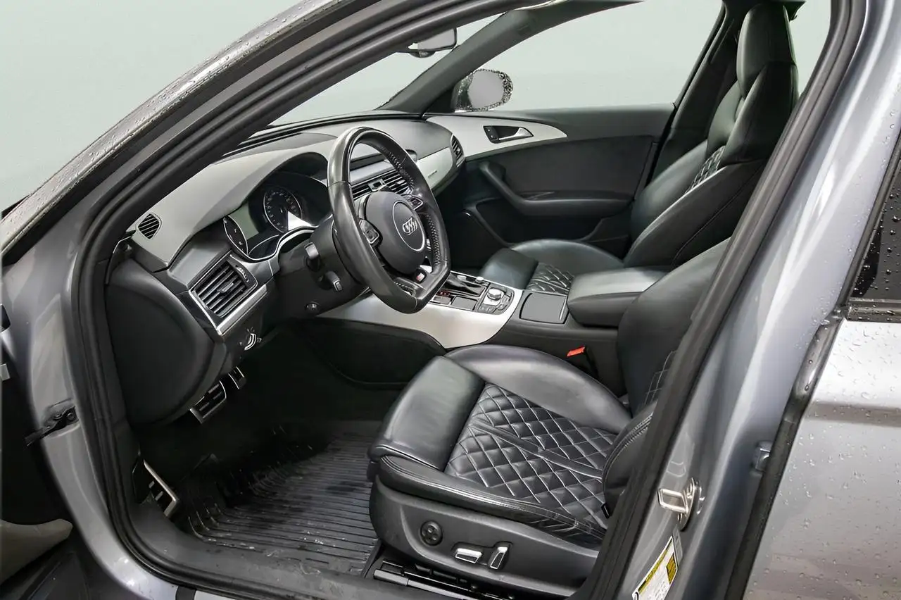Audi A6 снимка Audi A6