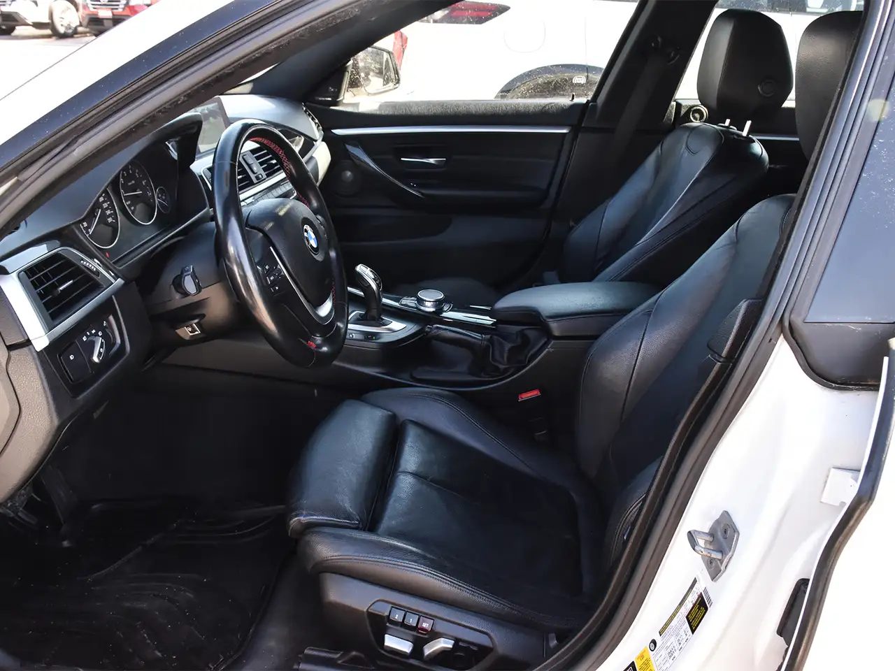 BMW 4 Series photo BMW 4 Series