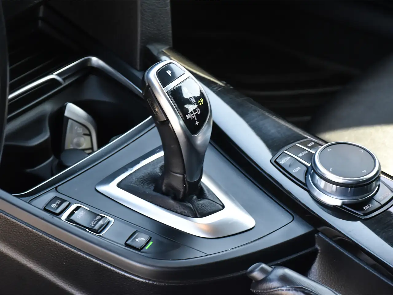 BMW 4 Series photo BMW 4 Series