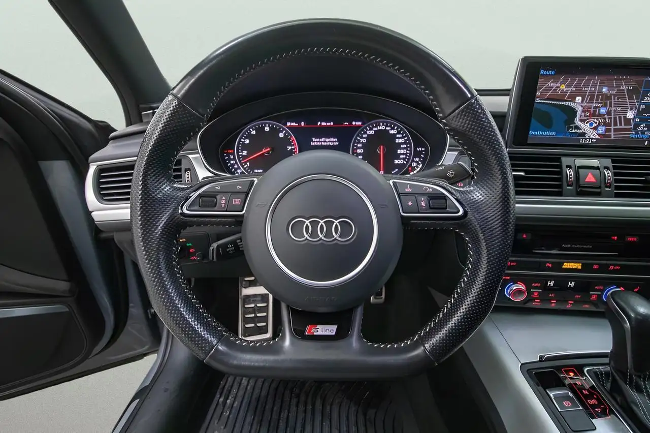 Audi A6 снимка Audi A6