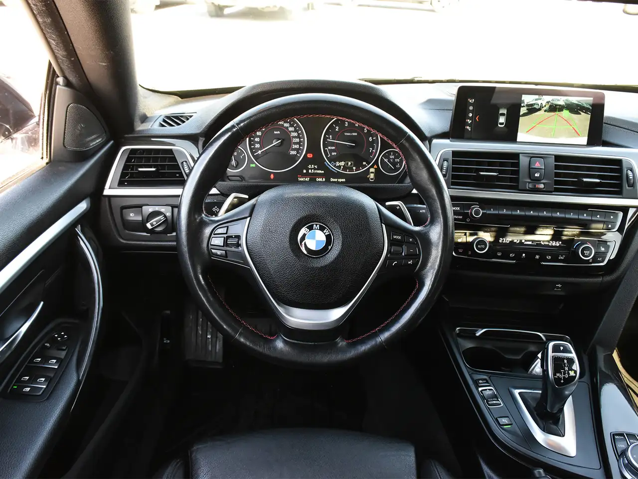 BMW 4 Series photo BMW 4 Series