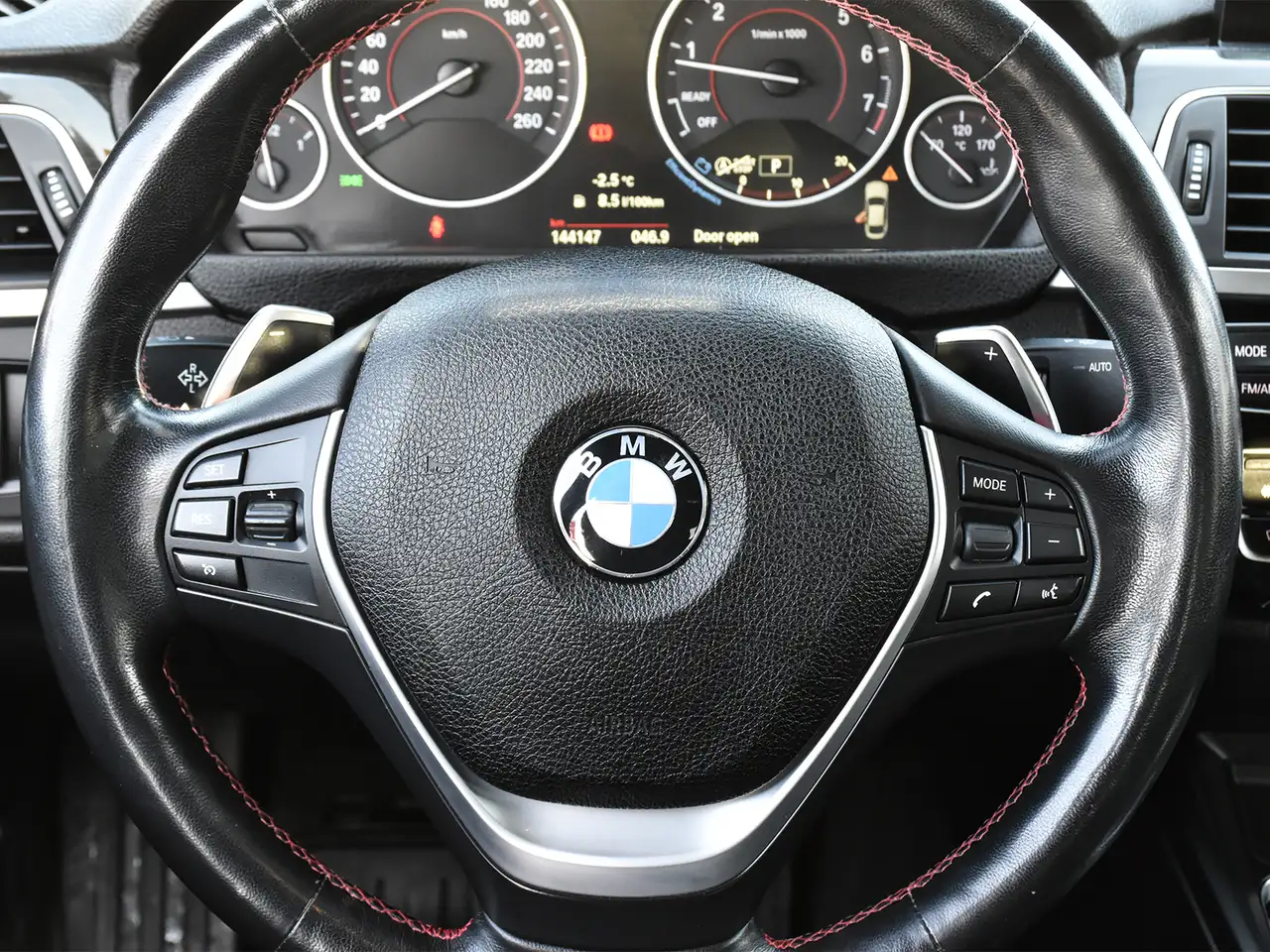 BMW 4 Series photo BMW 4 Series
