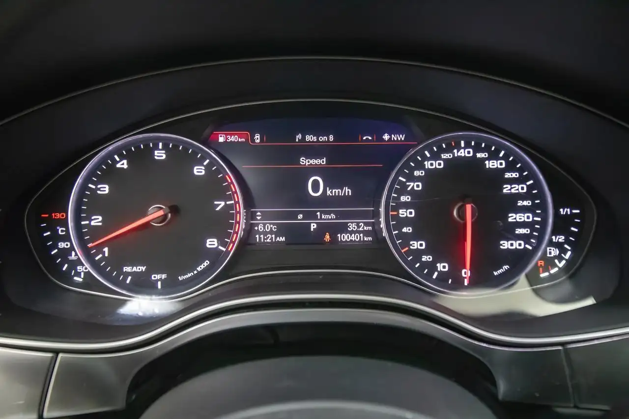 Audi A6 снимка Audi A6