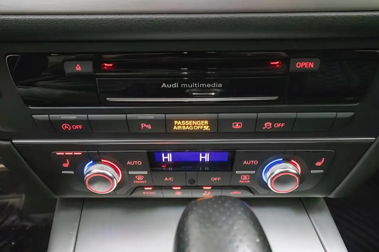 Audi A6 снимка Audi A6