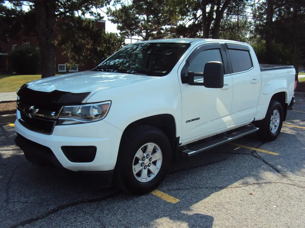 Chevrolet Colorado снимка Chevrolet Colorado