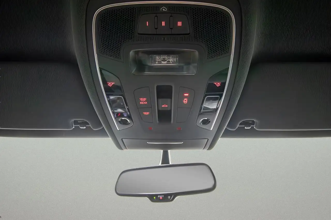 Audi A6 снимка Audi A6