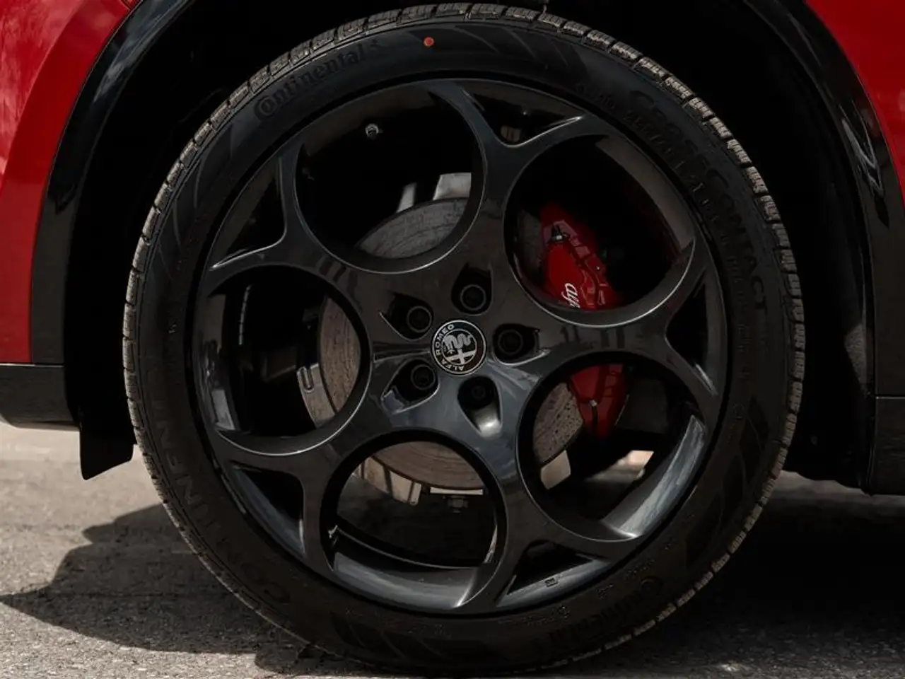 Alfa Romeo Stelvio fotografie Alfa Romeo Stelvio