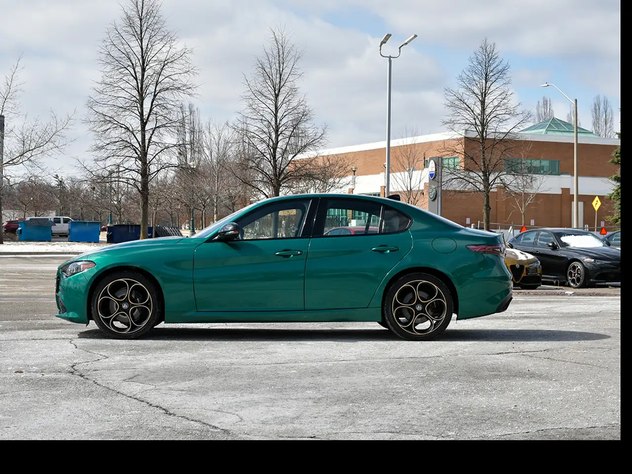 Alfa Romeo Giulia снимка Alfa Romeo Giulia