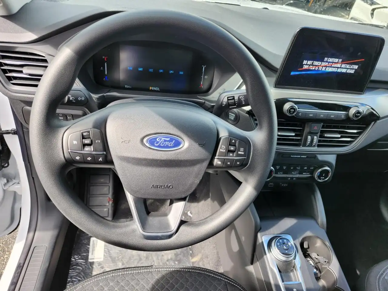 Ford Escape снимка Ford Escape