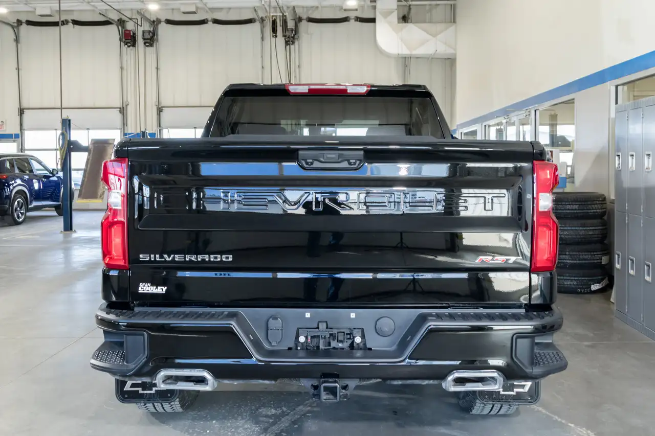 Chevrolet Silverado 1500 снимка Chevrolet Silverado 1500