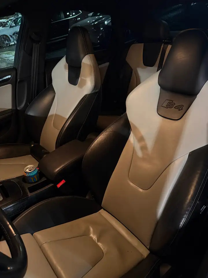 Audi A4 снимка Audi A4