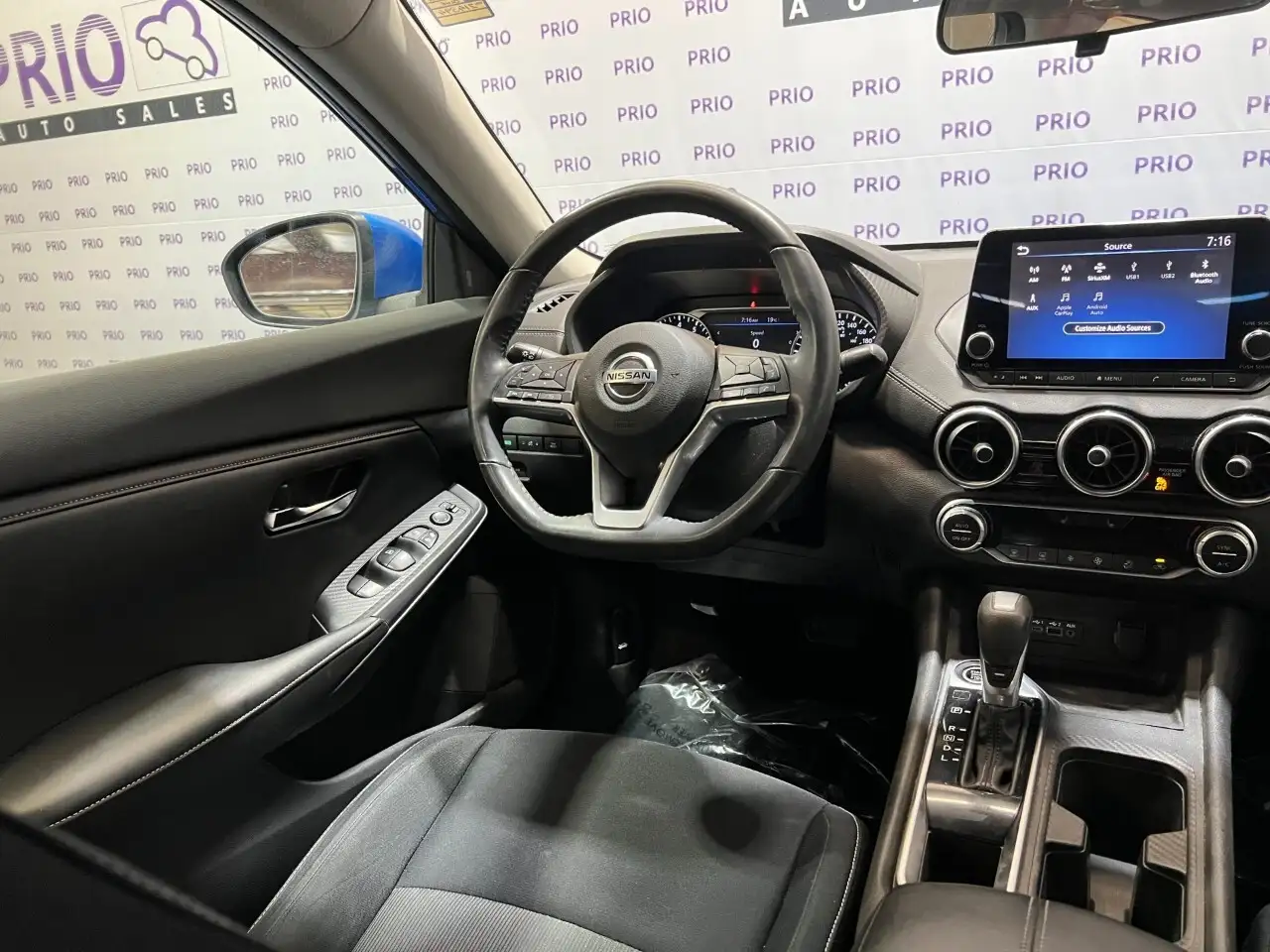 Nissan Sentra снимка Nissan Sentra