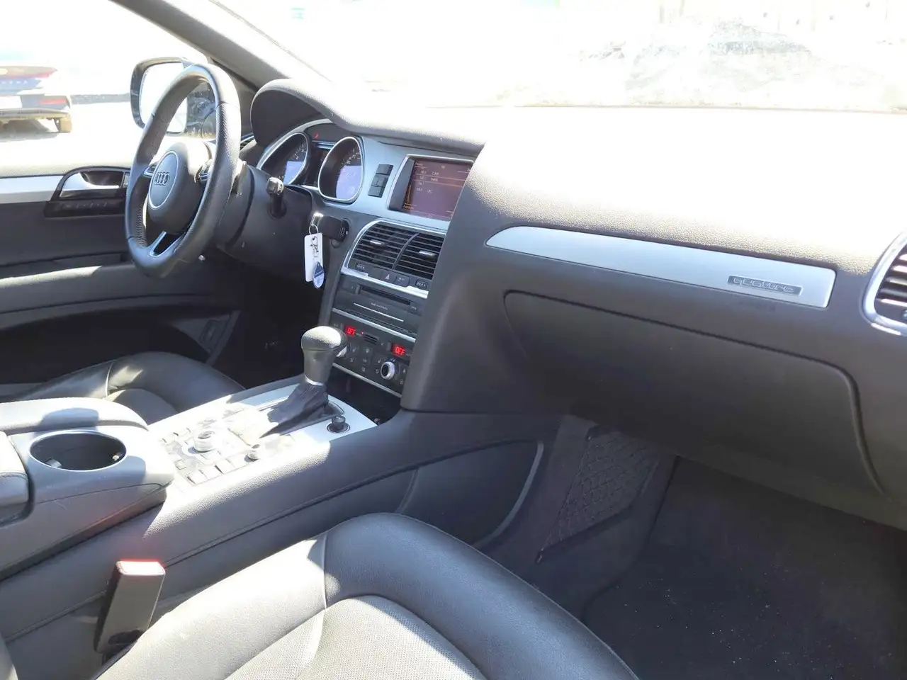 Audi Q7 photo Audi Q7