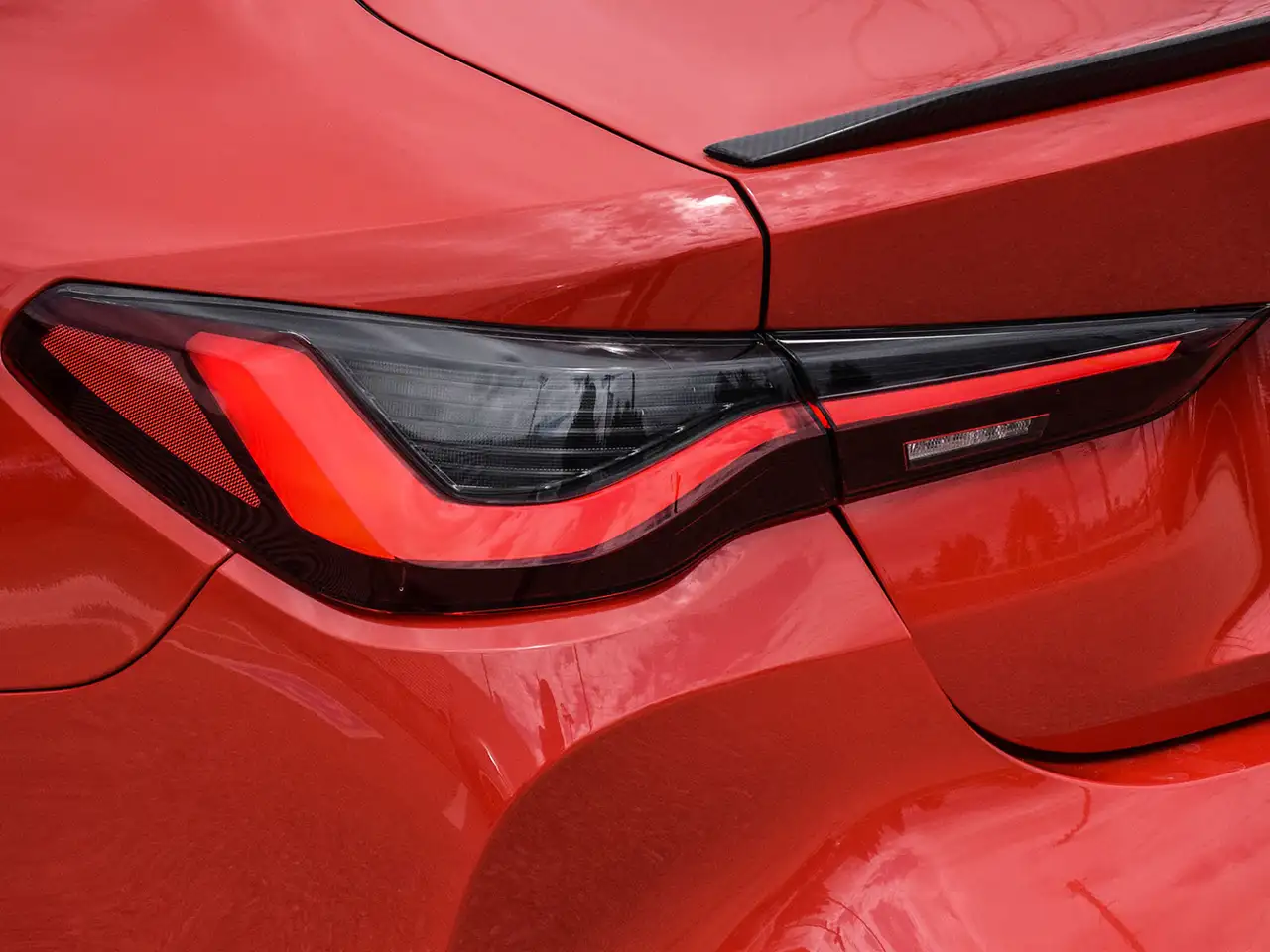 BMW M4 photo BMW M4