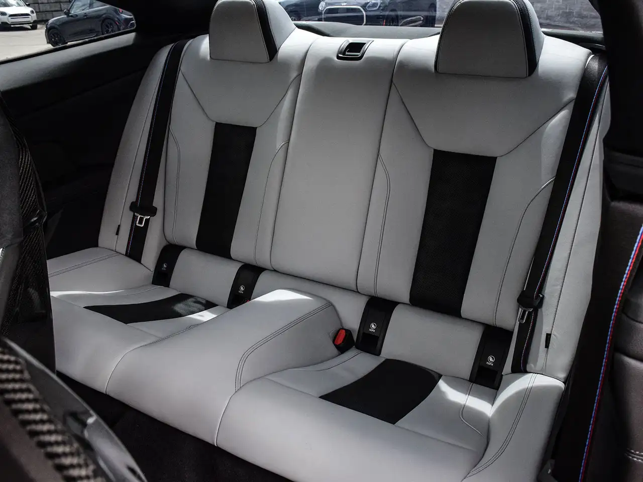 BMW M4 photo BMW M4