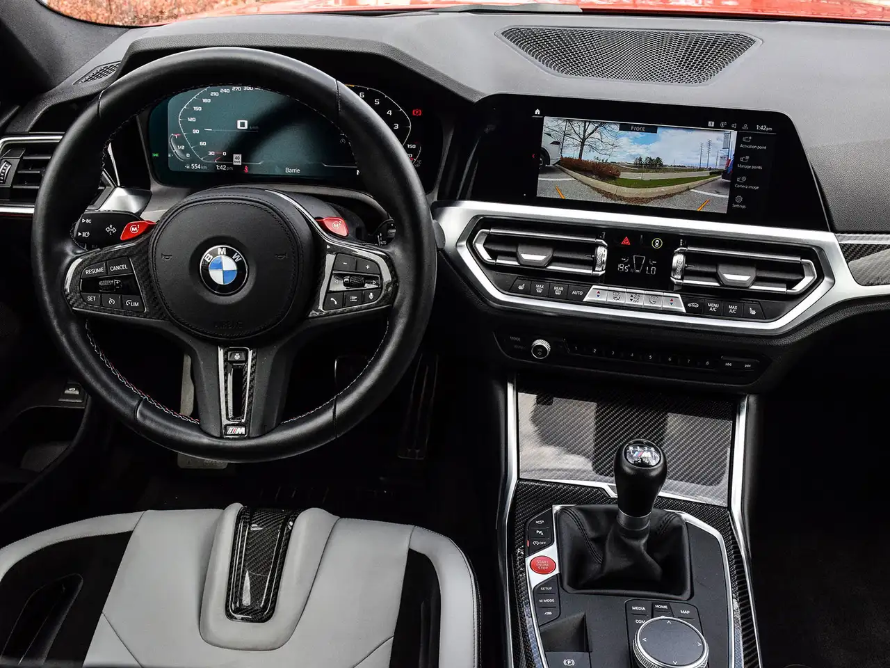 BMW M4 photo BMW M4
