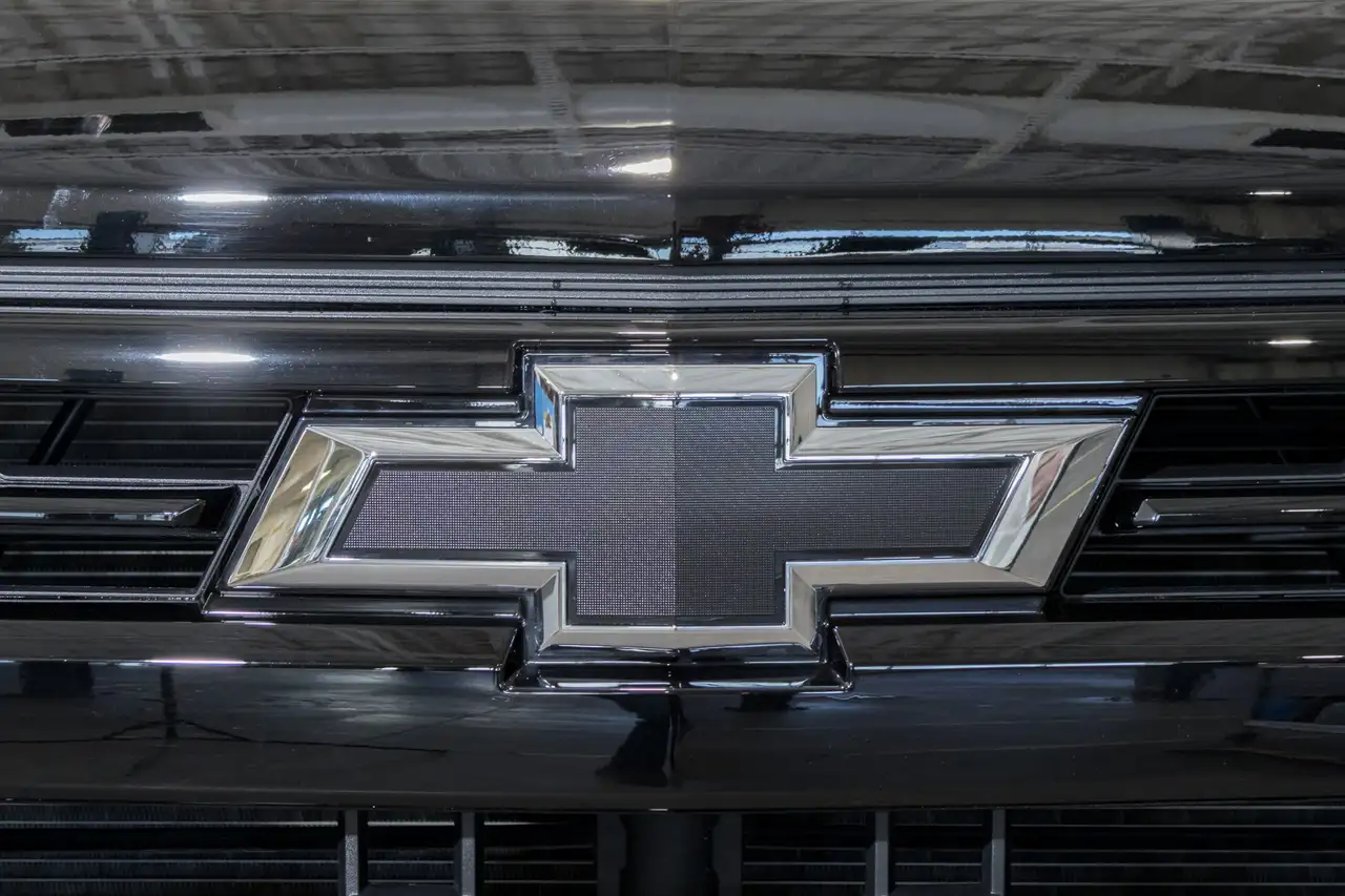 Chevrolet Silverado 1500 снимка Chevrolet Silverado 1500