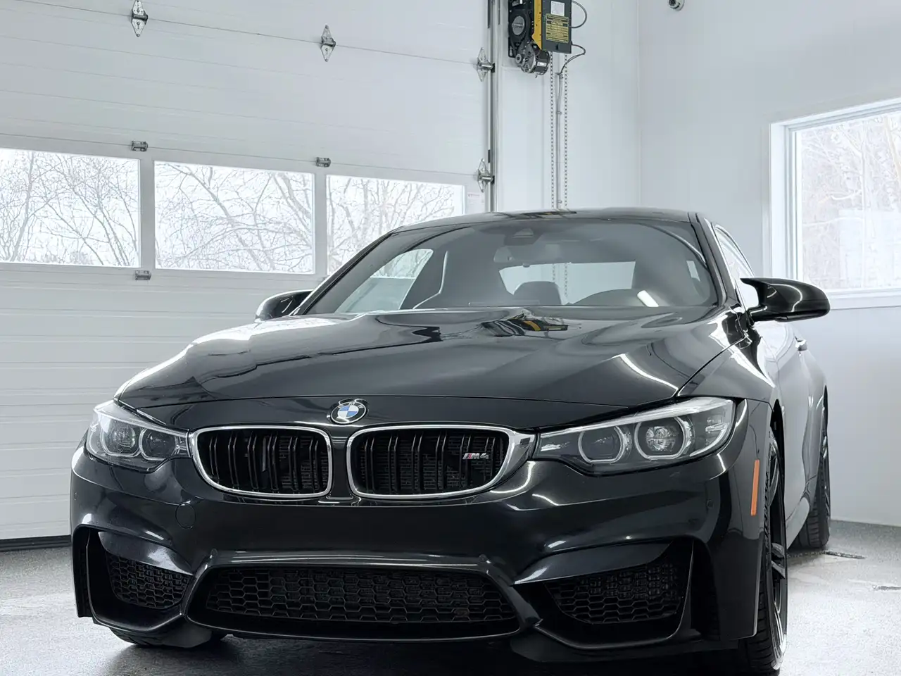 BMW M4 photo BMW M4