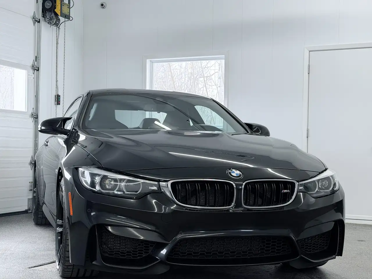 BMW M4 photo BMW M4