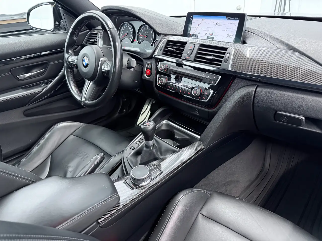 BMW M4 photo BMW M4