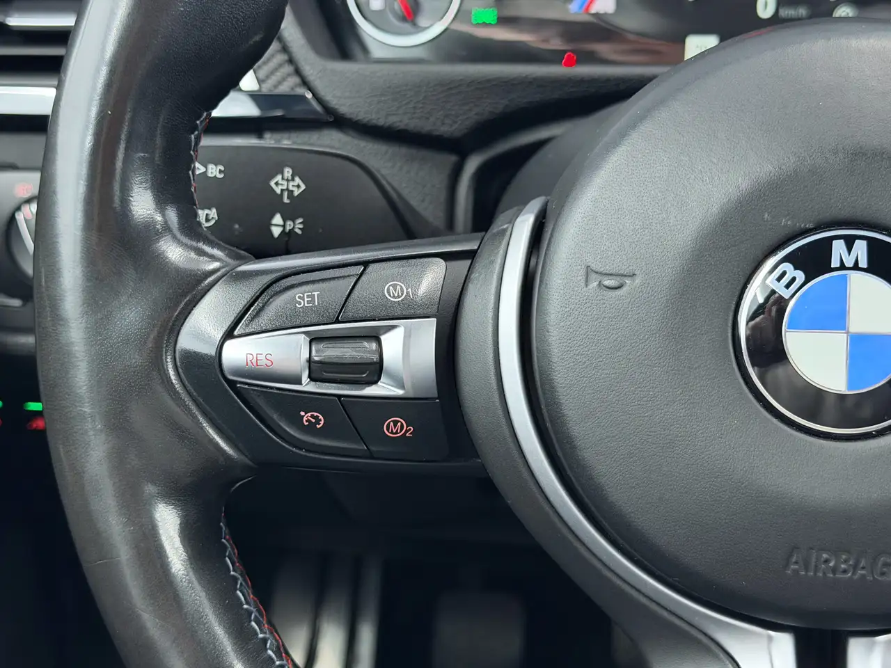 BMW M4 photo BMW M4