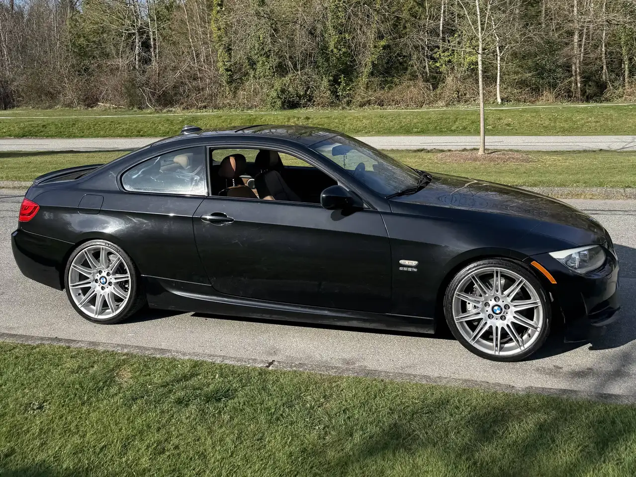 BMW 3 Series photo BMW 3 Series