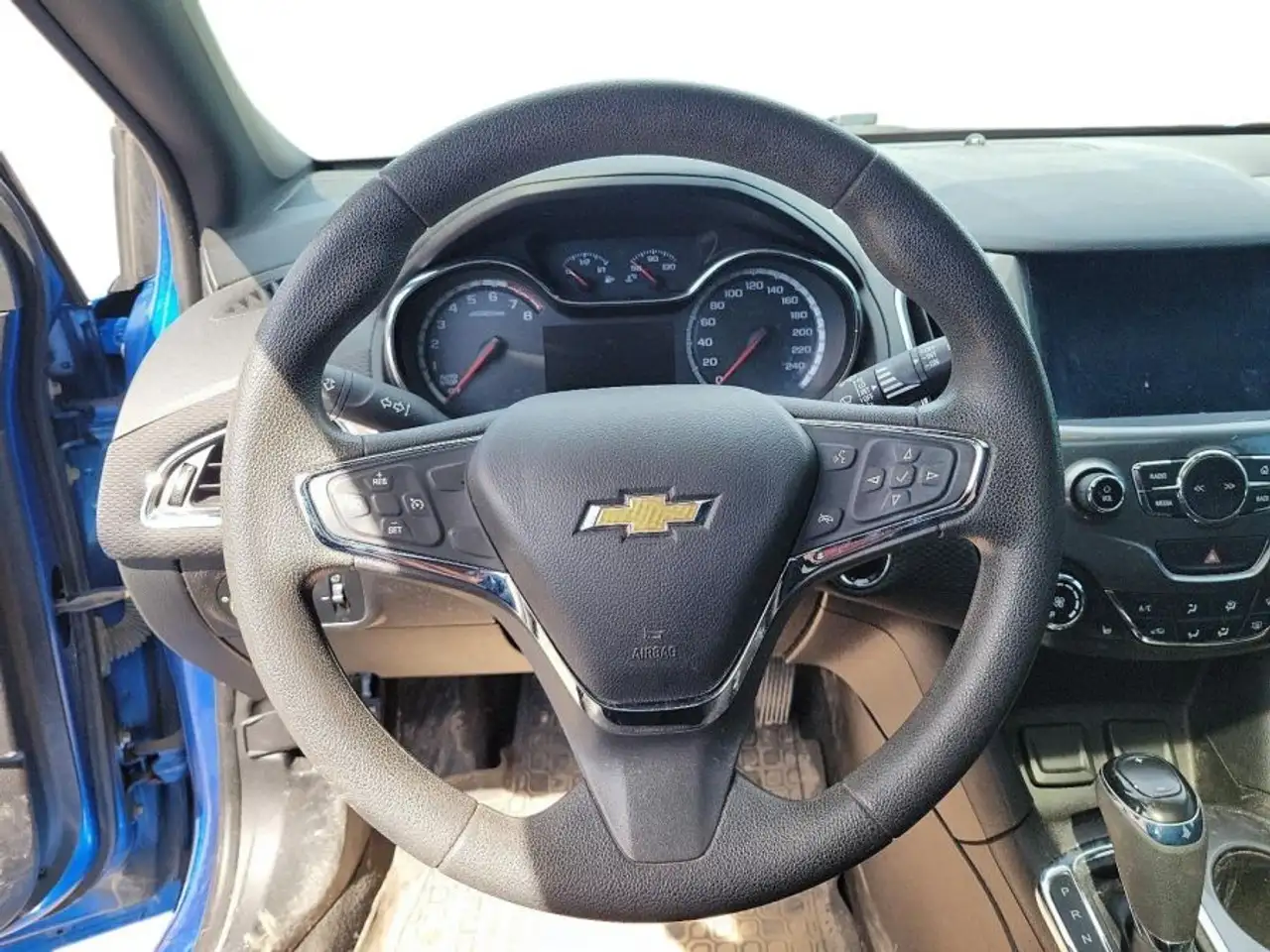 Chevrolet Cruze photo Chevrolet Cruze