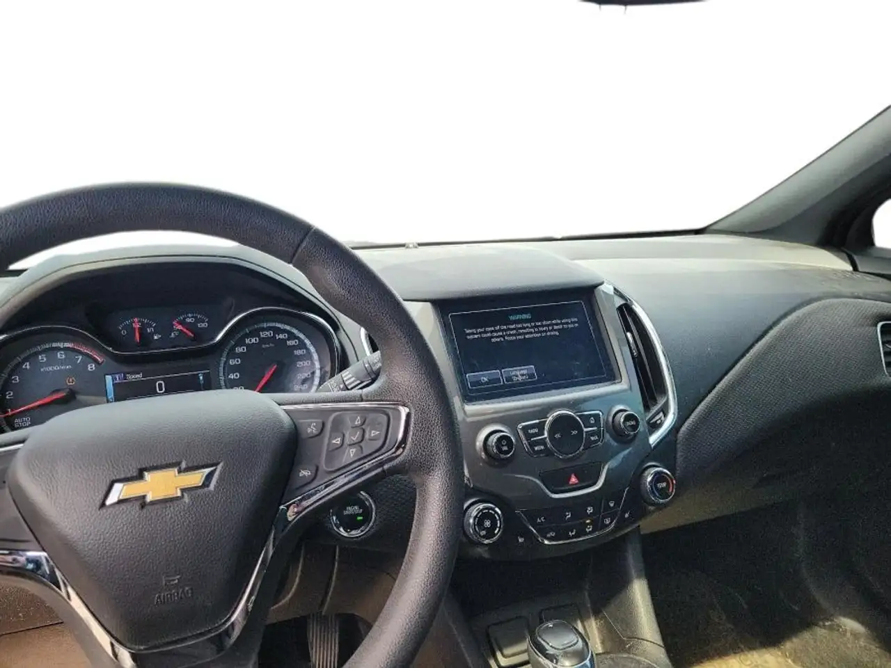 Chevrolet Cruze photo Chevrolet Cruze
