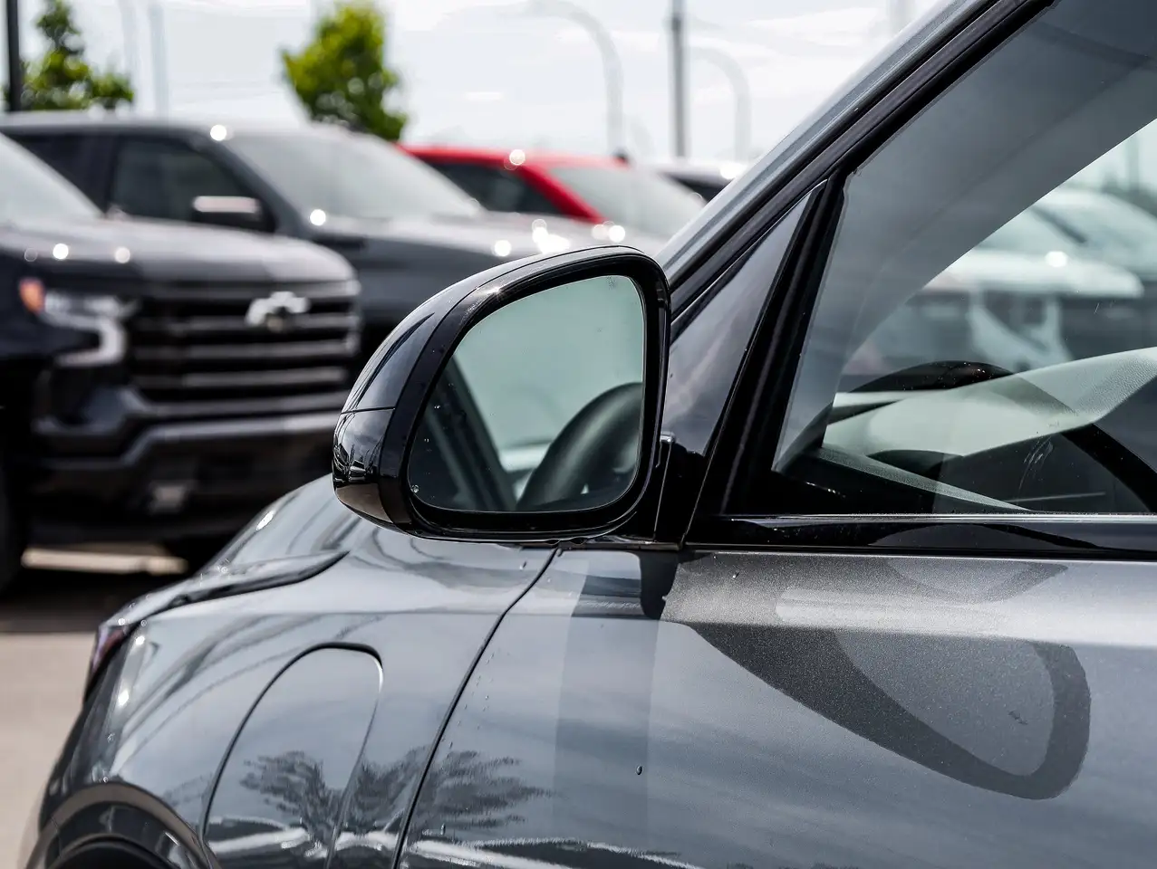 Chevrolet Bolt photo Chevrolet Bolt