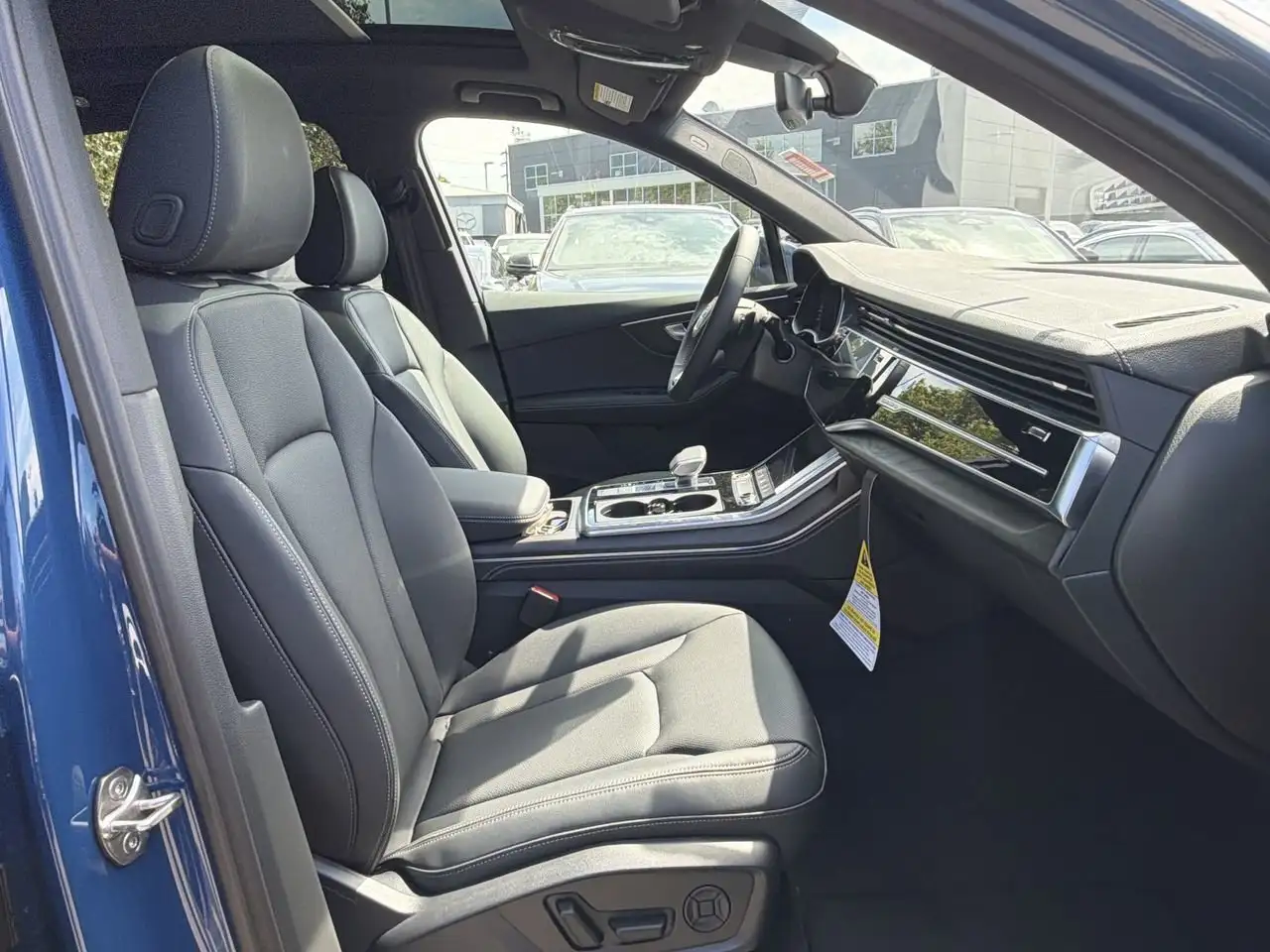 Audi Q7 снимка Audi Q7