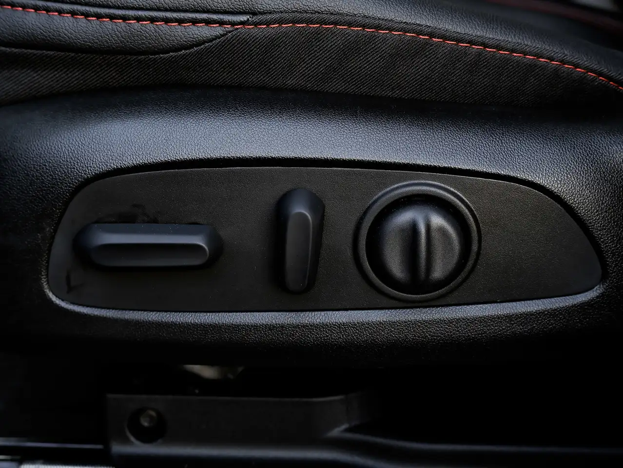 Chevrolet Bolt fotografie Chevrolet Bolt