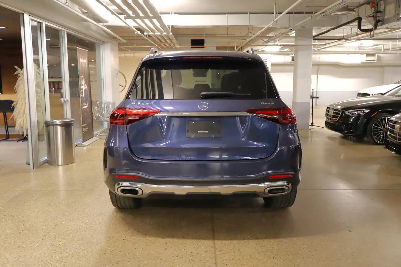 Mercedes-Benz GLE снимка Mercedes-Benz GLE