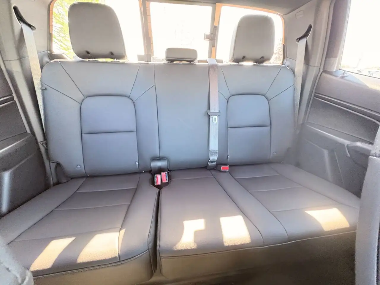 Chevrolet Colorado снимка Chevrolet Colorado