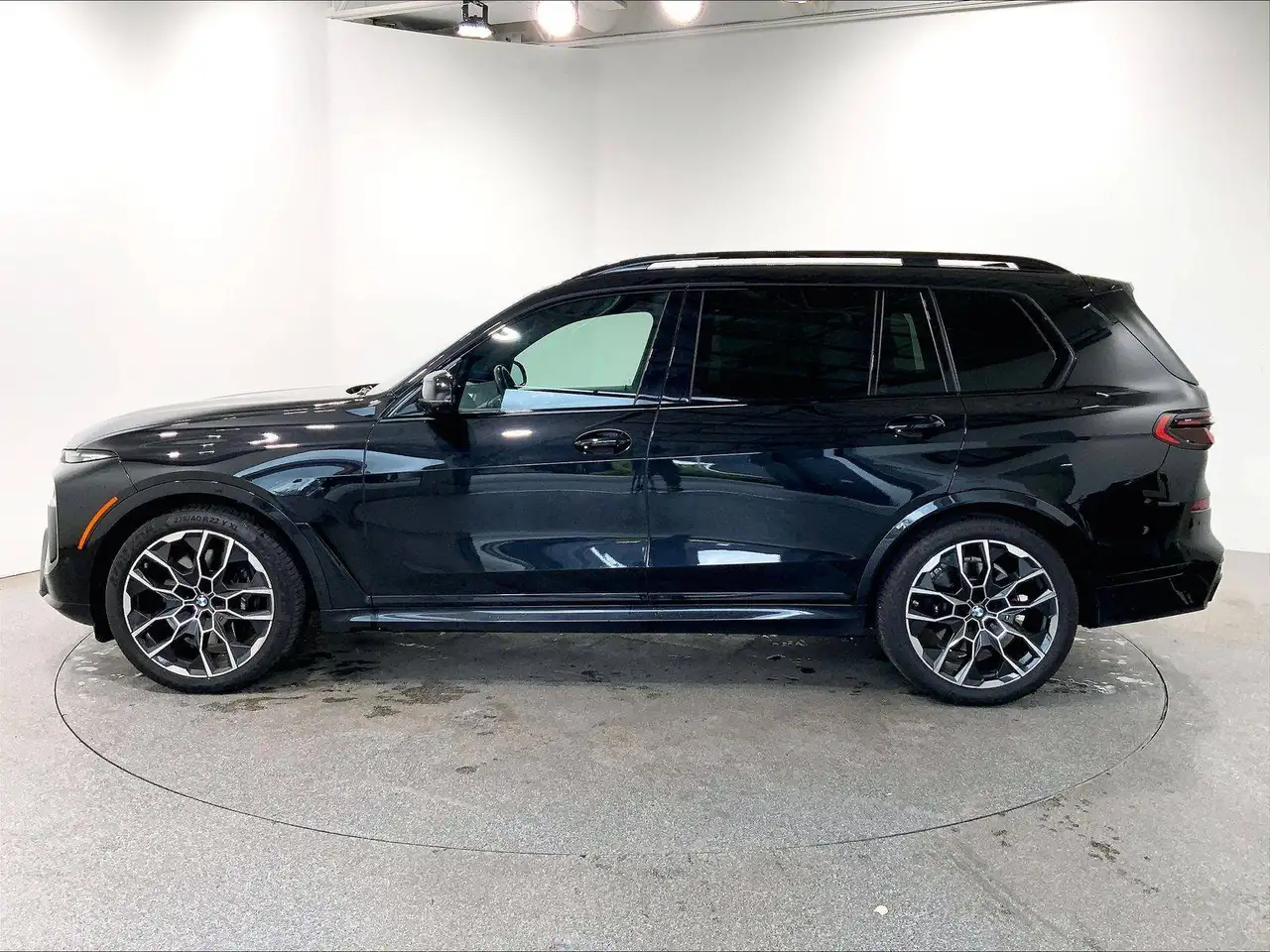 BMW X7 снимка BMW X7
