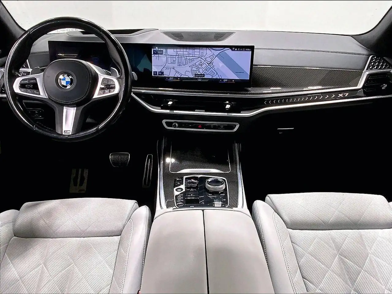 BMW X7 снимка BMW X7