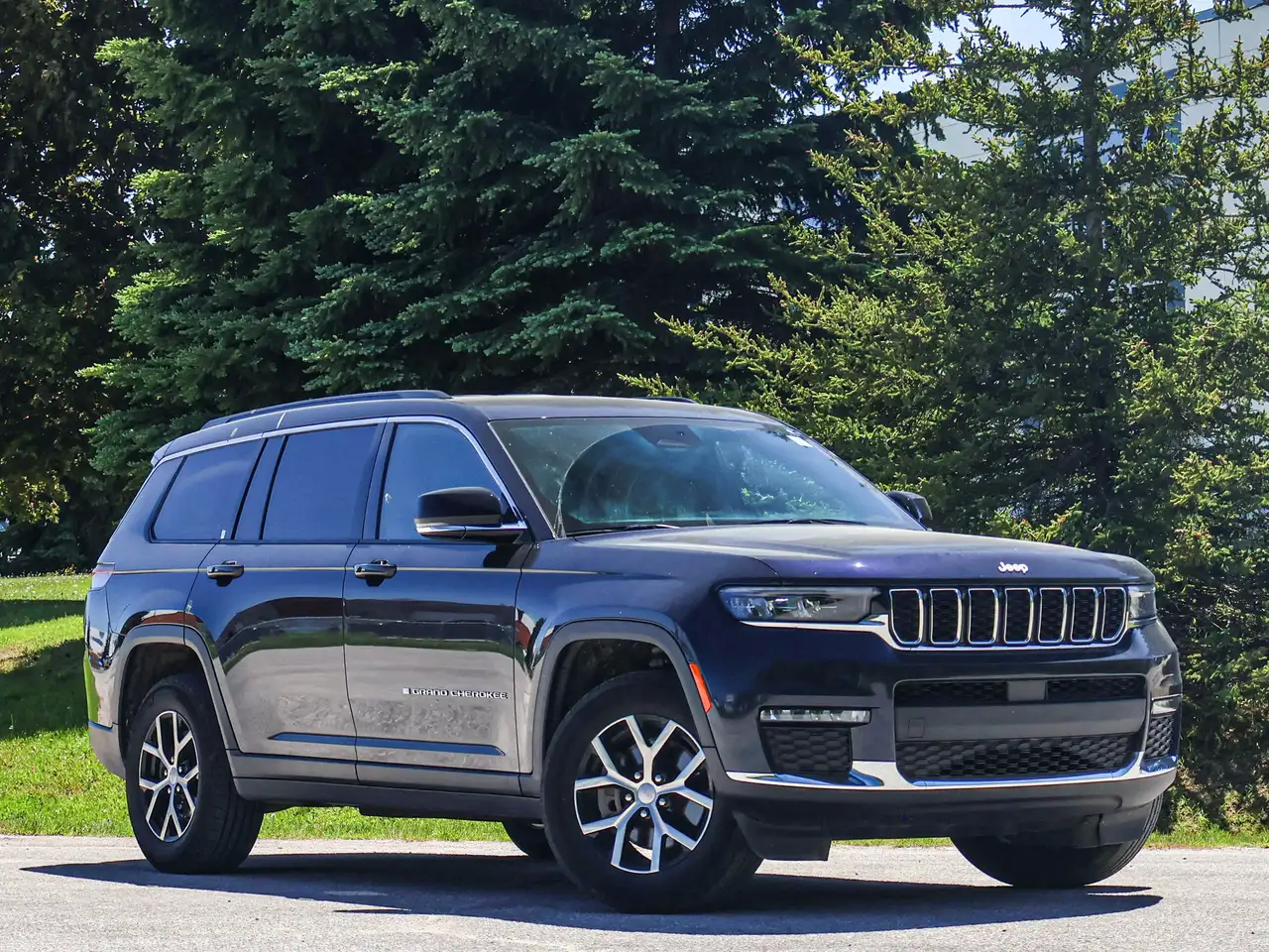 Jeep Grand Cherokee photo Jeep Grand Cherokee