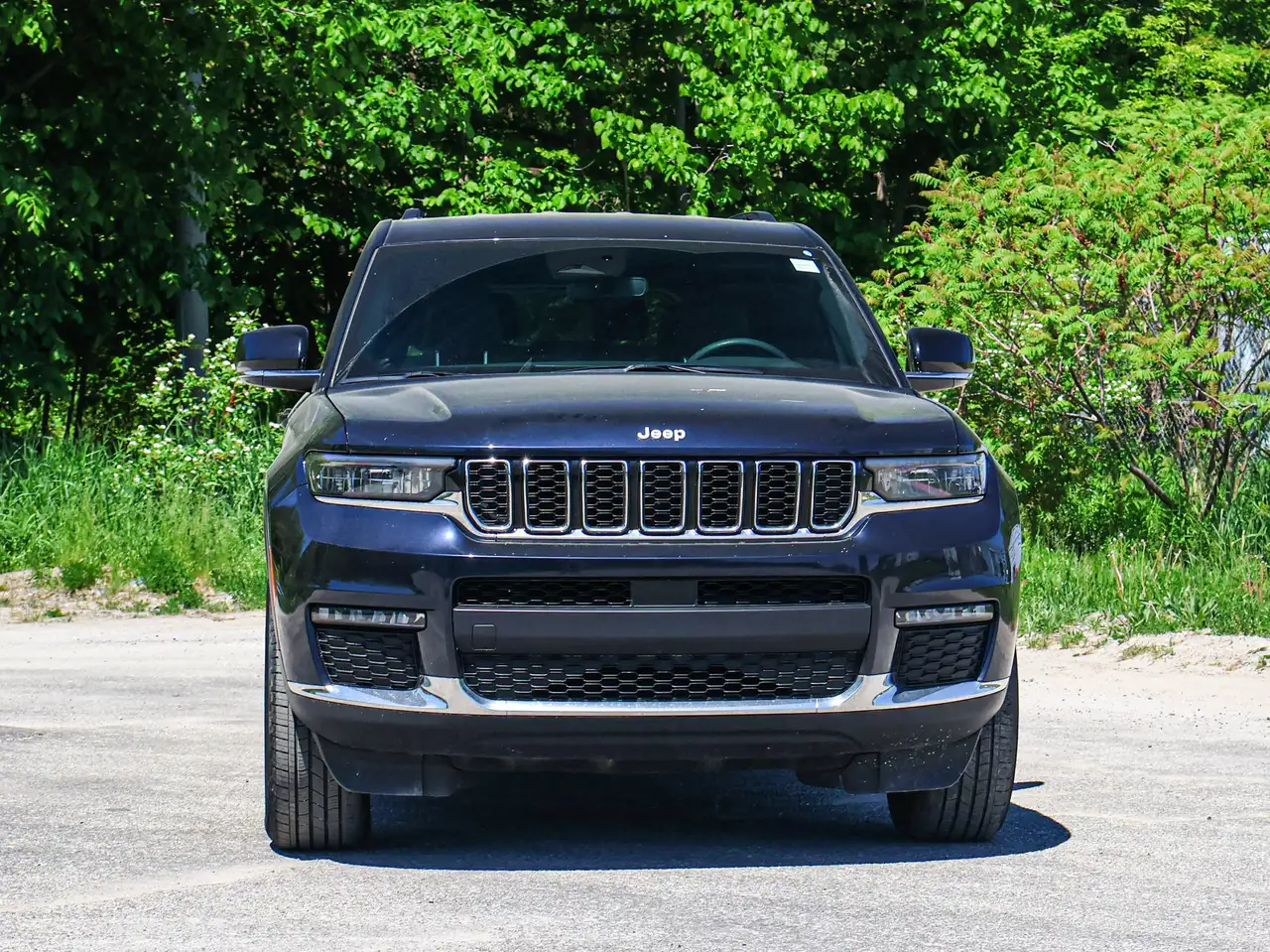 Jeep Grand Cherokee photo Jeep Grand Cherokee