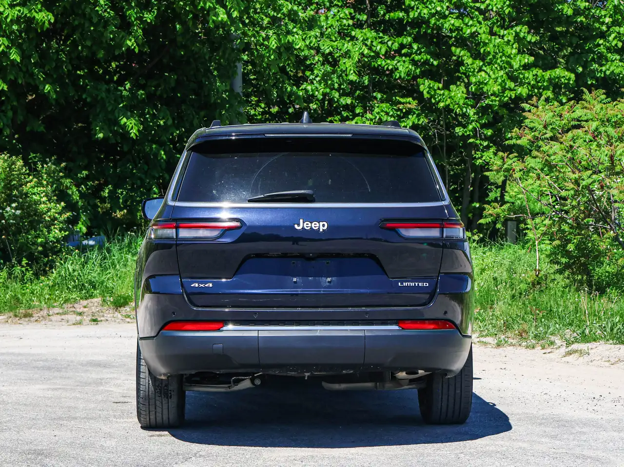 Jeep Grand Cherokee photo Jeep Grand Cherokee