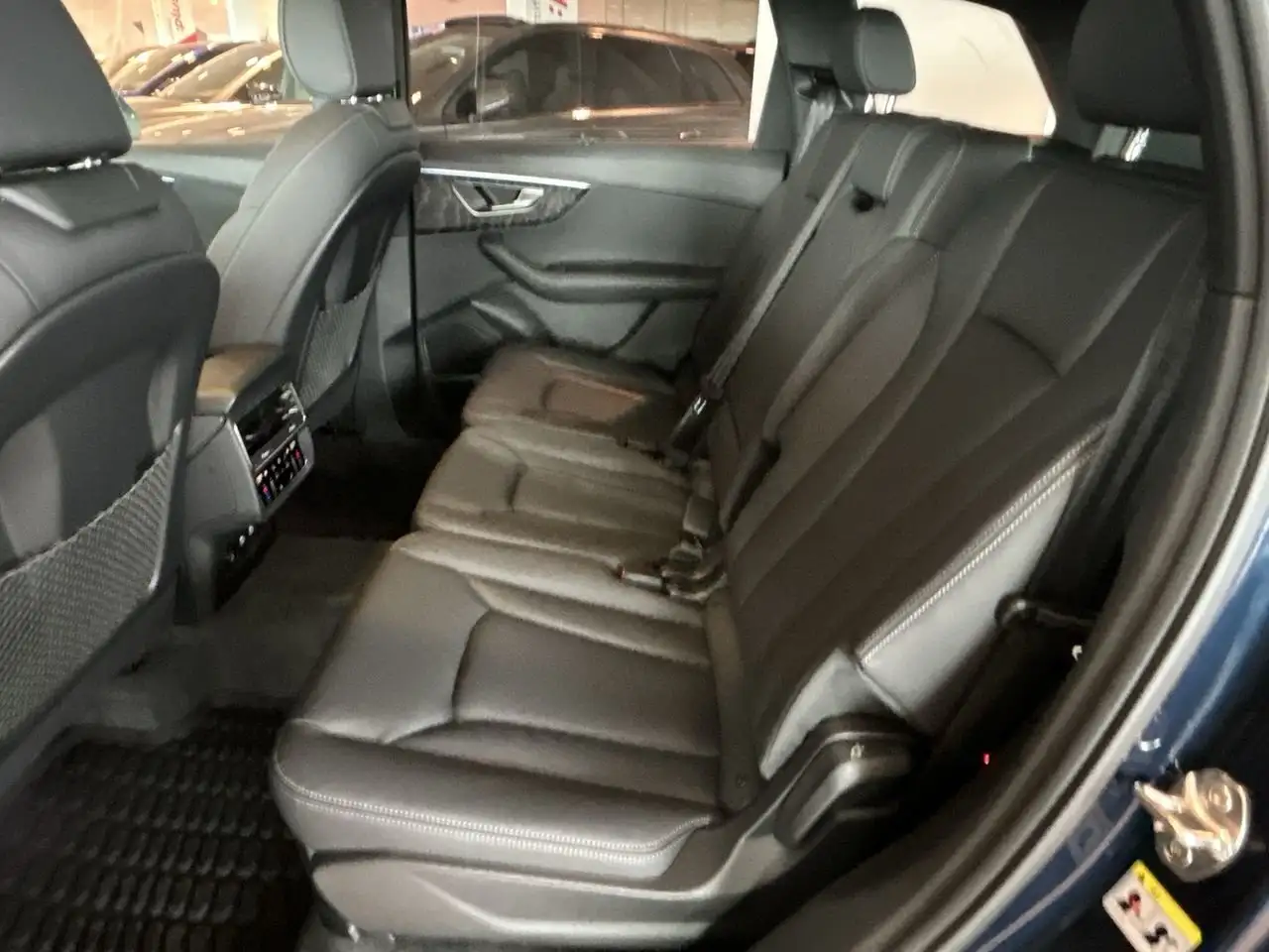 Audi Q7 fotografie Audi Q7