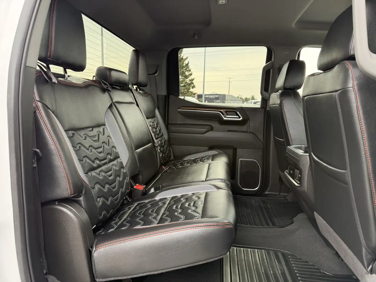 Chevrolet Silverado 1500 photo Chevrolet Silverado 1500