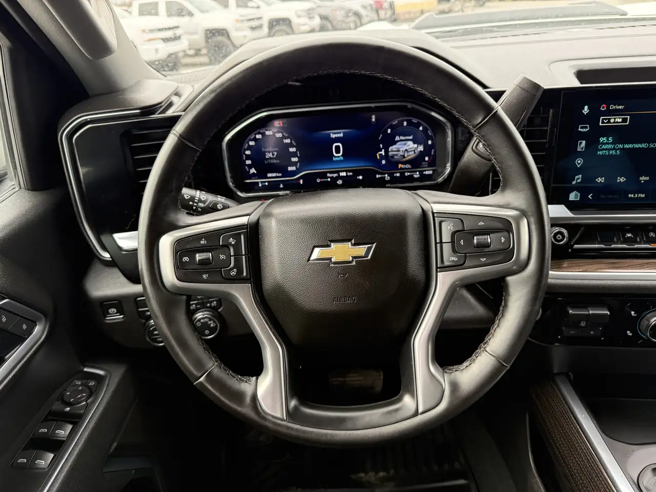 Chevrolet Silverado 1500 photo Chevrolet Silverado 1500