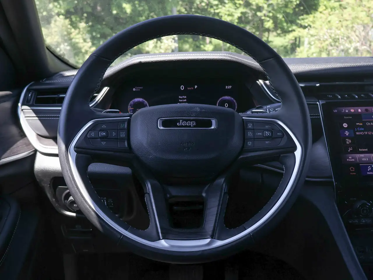 Jeep Grand Cherokee photo Jeep Grand Cherokee