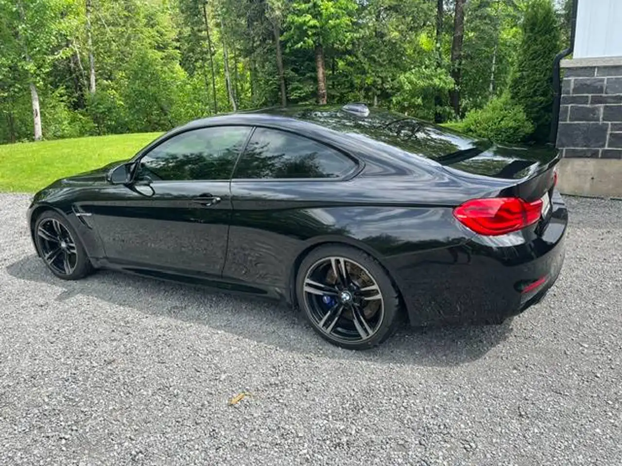 BMW M4 снимка BMW M4