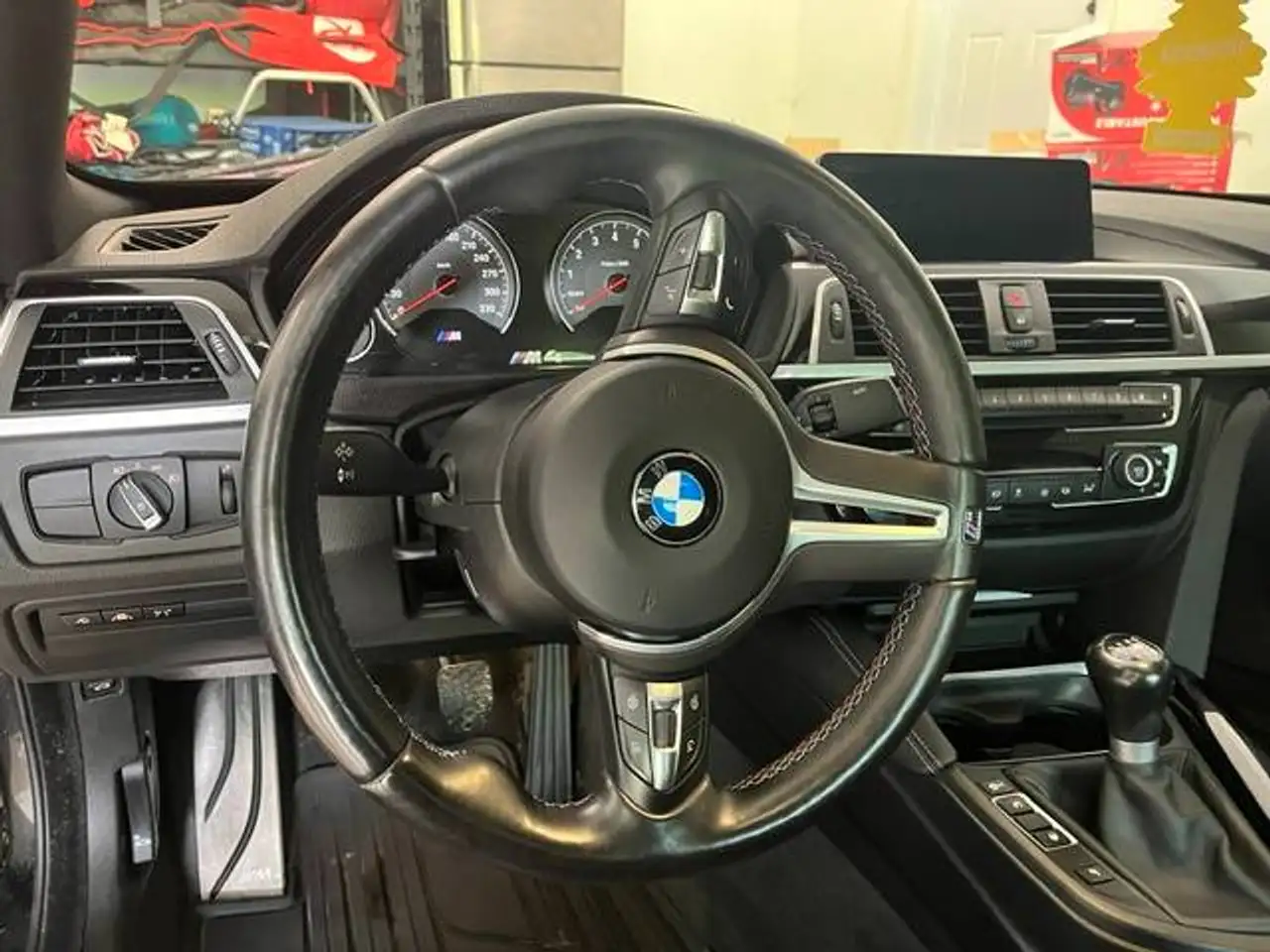 BMW M4 снимка BMW M4
