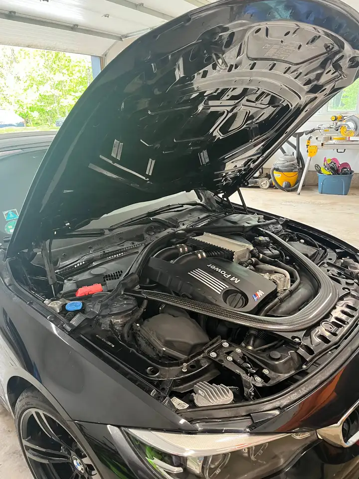 BMW M4 снимка BMW M4
