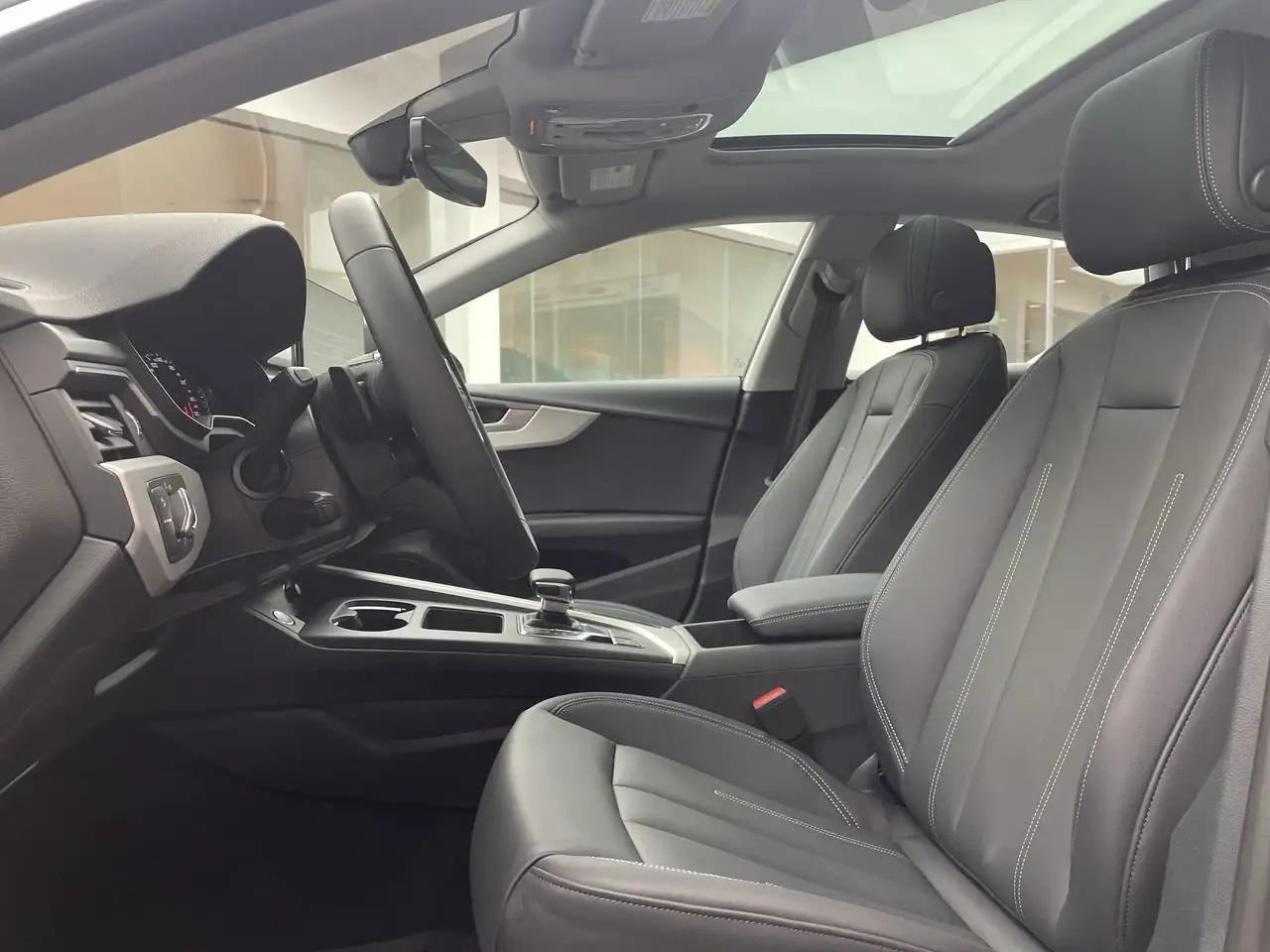 Audi A5 снимка Audi A5