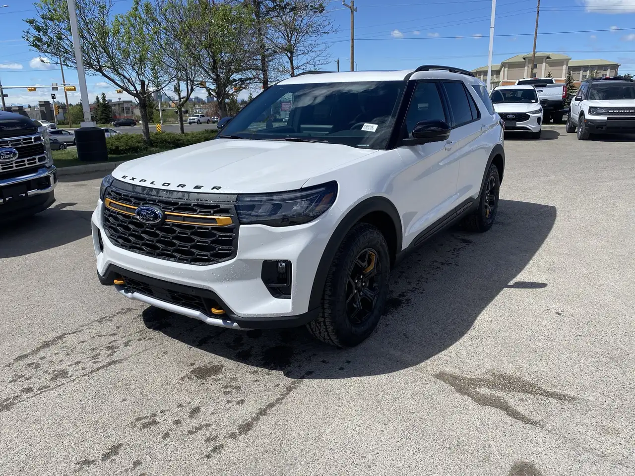 Ford Explorer photo Ford Explorer
