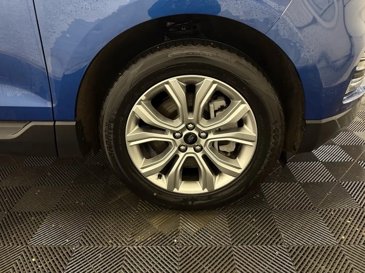 Ford Edge снимка Ford Edge