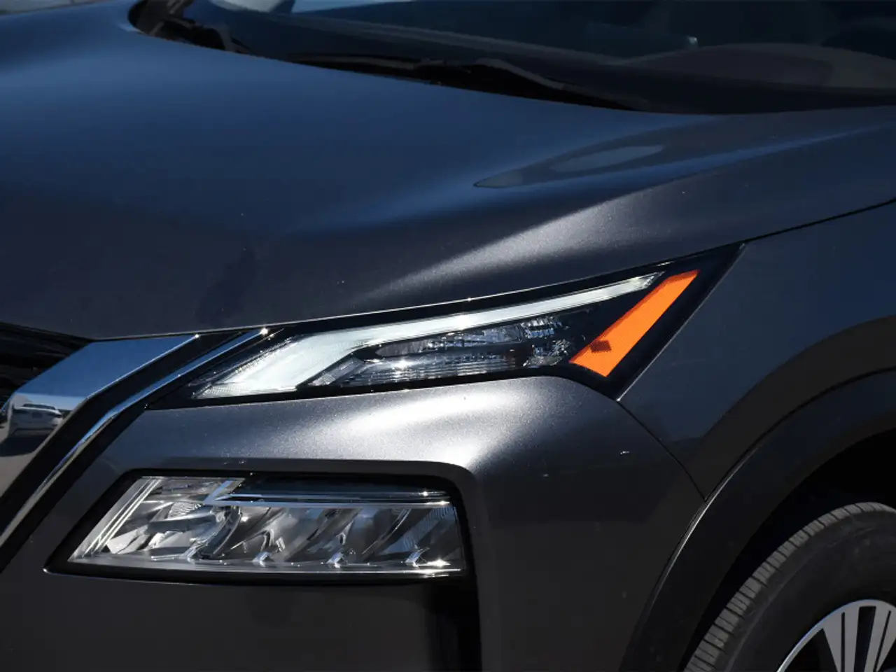 Nissan Rogue снимка Nissan Rogue