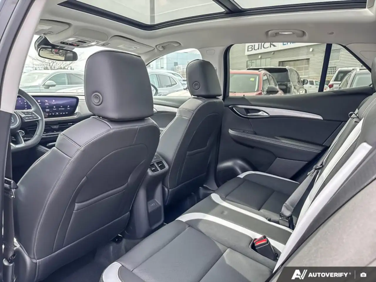 Buick Envision снимка Buick Envision